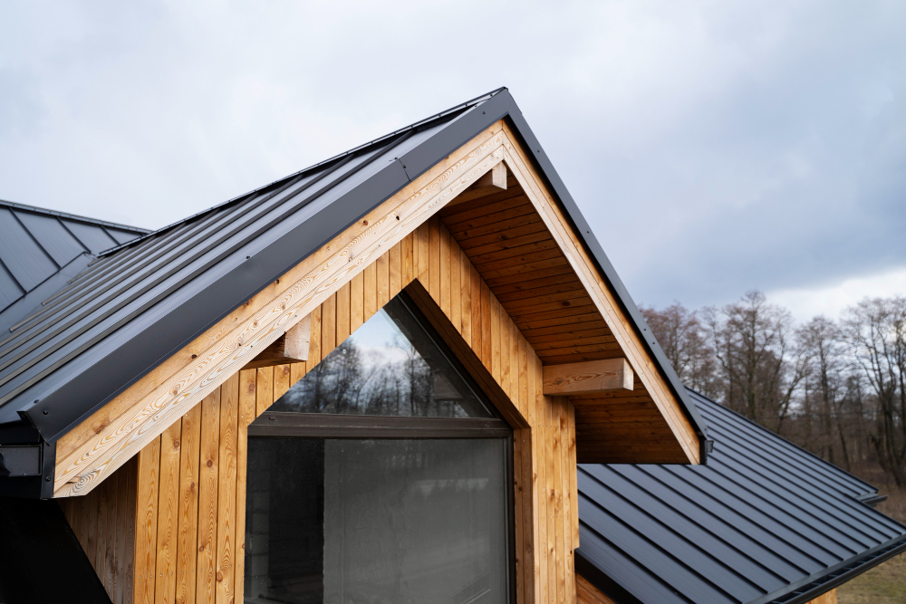 Travaux de couverture et charpente sur mesure